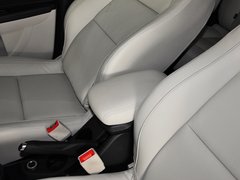 2013款 三厢 1.6L 自动 品享型