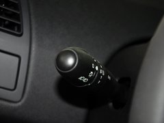 2013款 三厢 1.6L 自动 品享型