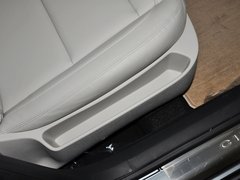 2013款 三厢 1.6L 自动 品享型