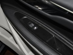 2013款 三厢 1.6L 自动 品享型