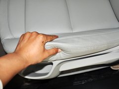 2013款 三厢 1.6L 自动 品享型