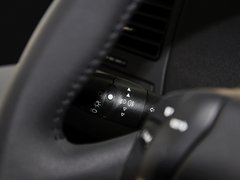 2013款 三厢 1.6L 自动 品享型