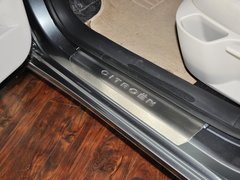 2013款 三厢 1.6L 自动 品享型
