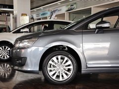 2013款 三厢 1.6L 自动 品享型