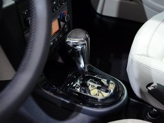 2013款 三厢 2.0L 自动 品悦型