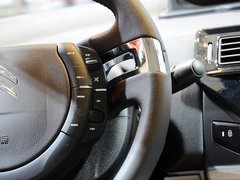 2013款 三厢 2.0L 自动 品悦型