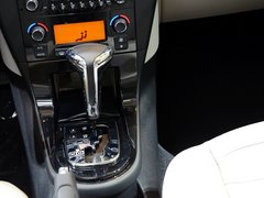 2013款 三厢 2.0L 自动 品悦型