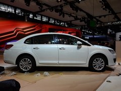 2013款 三厢 2.0L 自动 品悦型