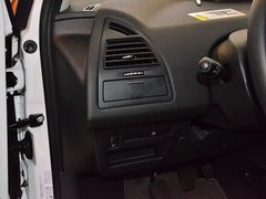 2013款 三厢 2.0L 自动 品悦型