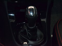 2013款 三厢 2.0L 自动 品悦型
