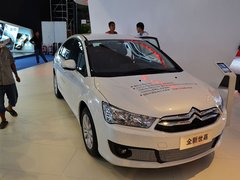 2013款 三厢 2.0L 自动 品悦型