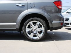 2013款 2.4L 自动 豪华导航版7座