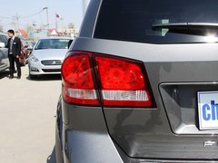 2013款 2.4L 自动 豪华导航版7座