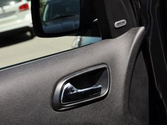 2013款 2.4L 自动 豪华导航版7座