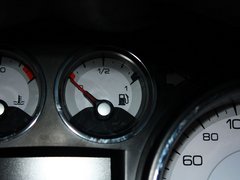 2013款 2.0L 自动 风尚型