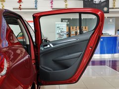 2013款 1.6L MT 优尚型