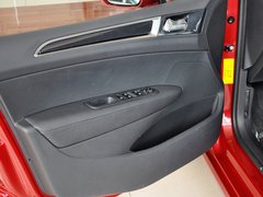 2013款 1.6L MT 优尚型