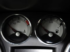 2013款 1.6L MT 优尚型