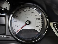 2013款 1.6L MT 优尚型
