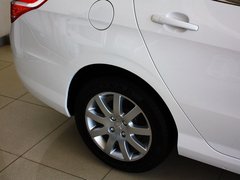 2013款 1.6L MT 优尚型