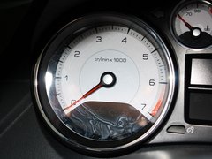 2013款 1.6L MT 优尚型