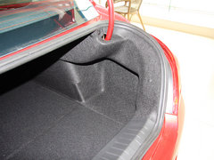 2013款 1.6L AT 优尚型