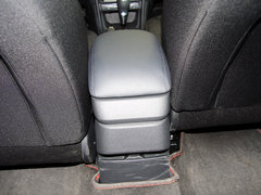 2013款 1.6L AT 优尚型