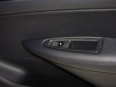 2013款 1.6L AT 优尚型