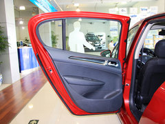2013款 1.6L AT 优尚型
