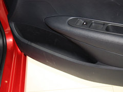 2013款 1.6L AT 优尚型