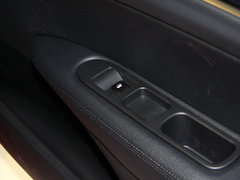 2013款 1.6L AT 优尚型