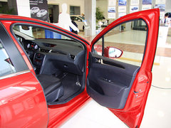 2013款 1.6L AT 优尚型