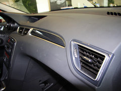 2013款 1.6L AT 优尚型