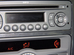 2013款 1.6L AT 优尚型