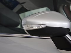 2013款 1.6L AT 优尚型