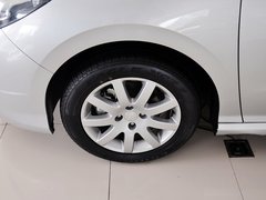 2013款 1.6L AT 优尚型