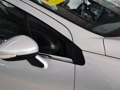2013款 1.6L AT 优尚型