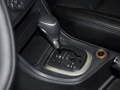 2013款 1.6L AT 风尚型