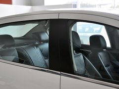 2013款 1.6L AT 风尚型