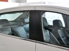 2013款 1.6L AT 风尚型