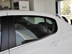 2013款 1.6L AT 风尚型
