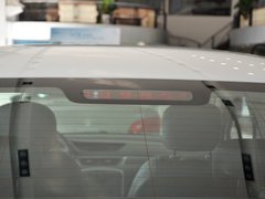 2013款 1.6L AT 风尚型