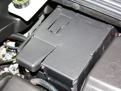 2013款 2.0L AT 尊尚型