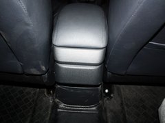 2013款 2.0L AT 尊尚型
