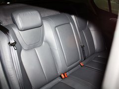 2013款 2.0L AT 尊尚型