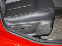 2013款 2.0L AT 尊尚型