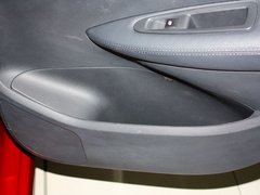 2013款 2.0L AT 尊尚型
