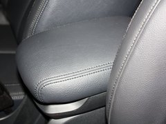 2013款 2.0L AT 尊尚型