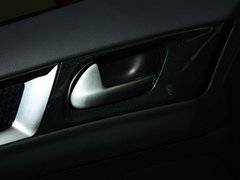 2013款 2.0L AT 尊尚型