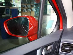 2013款 2.0L AT 尊尚型